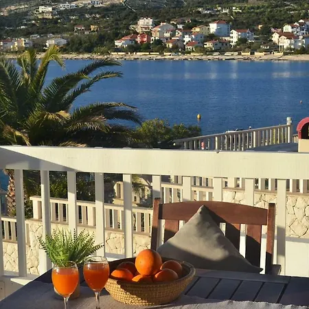Beach House, Heated Private Pool, Bouy Holiday home Sevid