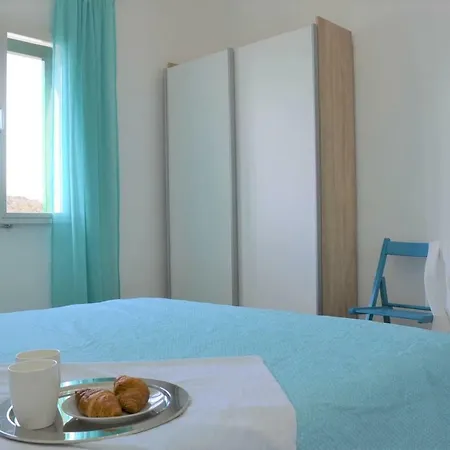 Holiday home Beach House, Heated Private Pool, Bouy *